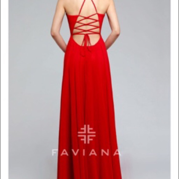 Faviana dress - Picture 2 of 3
